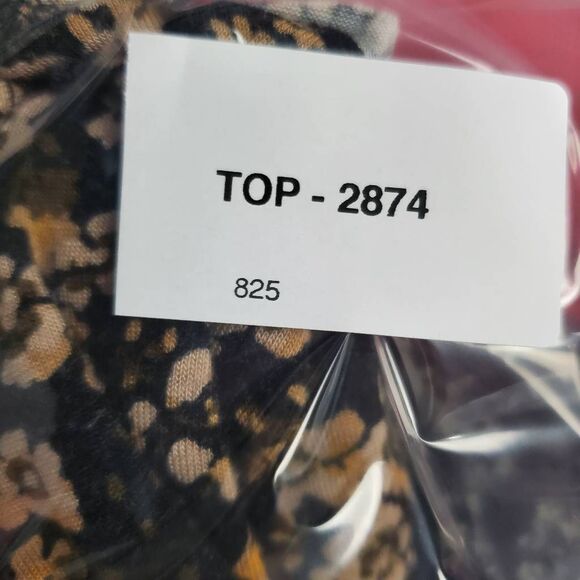 Maurices 24/7 Black Yellow Floral Knot Front Tank Top Women’s Large - Picture 5 of 5